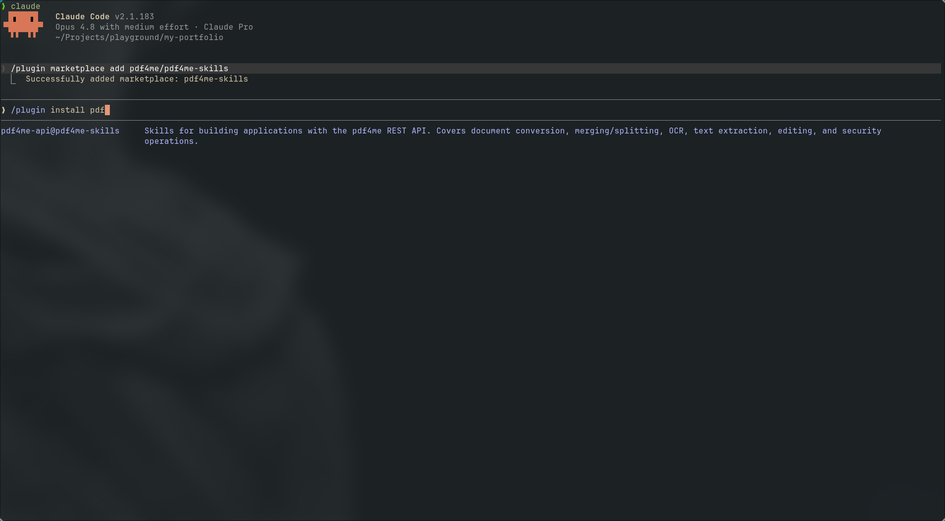 Autocompletado de código Claude que muestra pdf4me-api@pdf4me-skills con una descripción sobre las habilidades de la API REST de PDF4me.